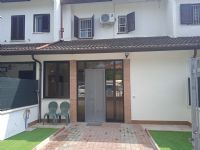 cortile anteriore » Bella villetta rimodernata. Rif. 43